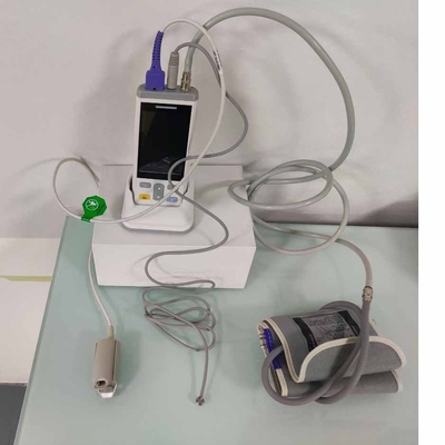 Plastic Portable Parameters Monitoring Devices Multi Vital Signs Emergency Patient Monitor